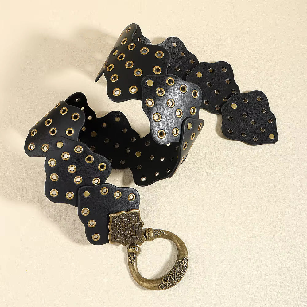 Layla Round Buckle Vintage Concho Belt