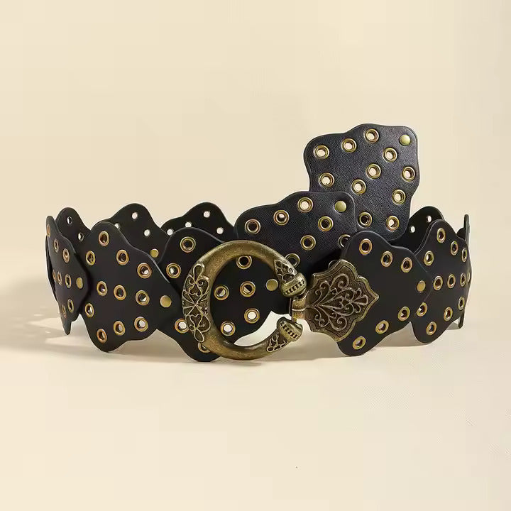 Layla Round Buckle Vintage Concho Belt