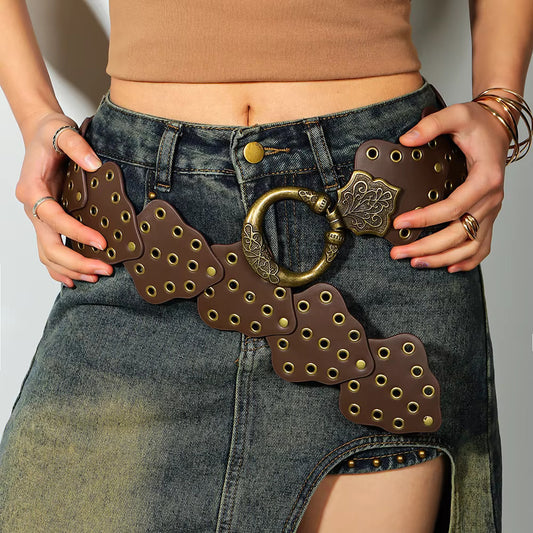 Layla Round Buckle Vintage Concho Belt