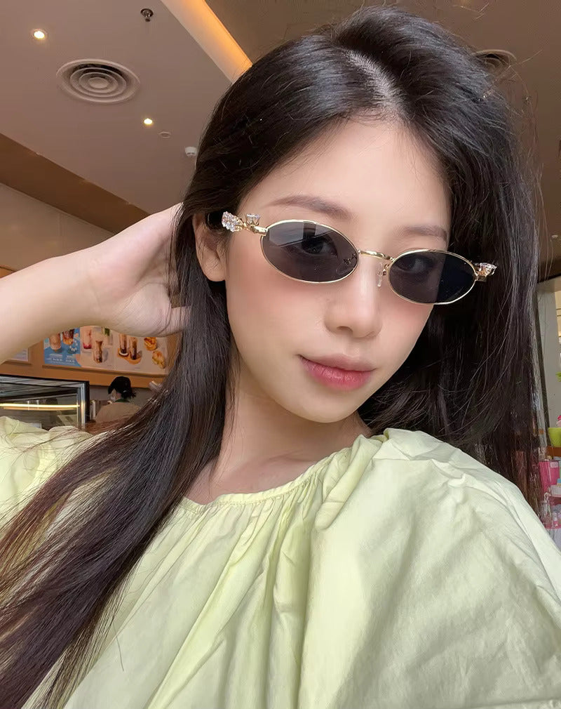 Spotlight Vintage Oval Y2K Metal Jewel Sunglasses
